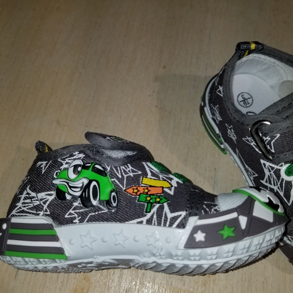 Chulis Gray/Green Ruby Sneakers Sz 5 - Picture 4 of 10